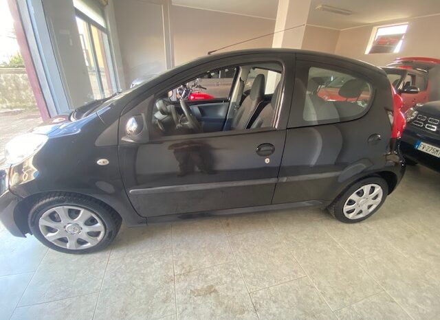 Peugeot 107 1.0 5p. Desir full